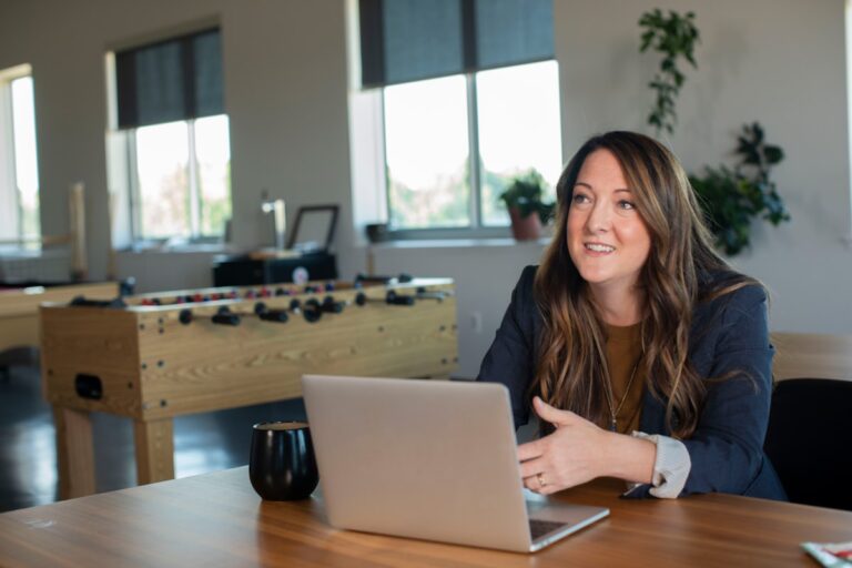 Formação de Vendas: O Guia Completo Para Equipas Que Querem Vender Mais em 2026