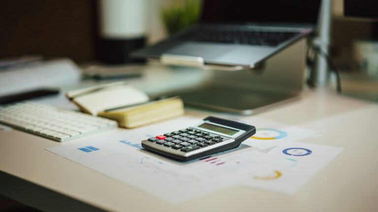Plano de comissões: como pagar para vender o que a empresa quer