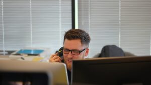 Resiliência Comercial: A Arte de Se Levantar Depois do Não